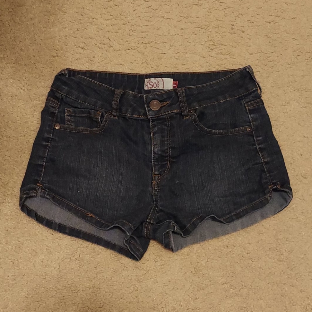 SO short jeans